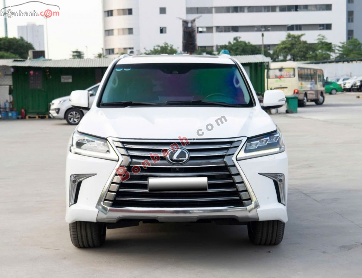 Xe Lexus LX 570 2016