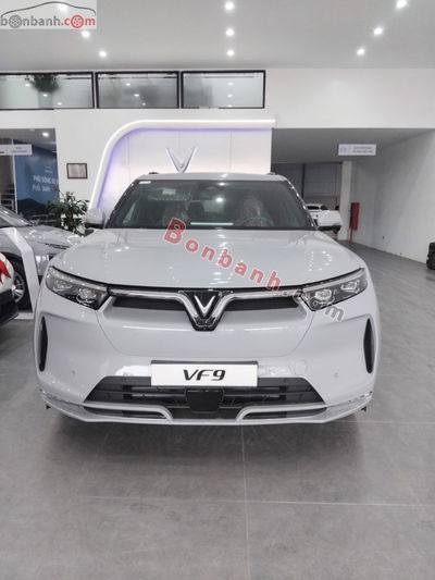 Xe VinFast VF9 Plus 2025