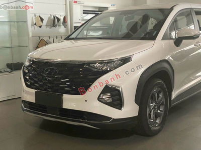 Xe Hyundai Custin Tiêu Chuẩn 1.5T 2025