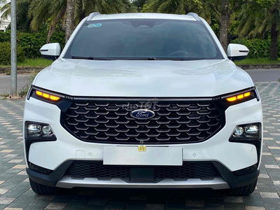 Ford TERRITORY X model 2025 mới tinh