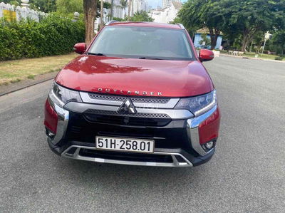 Mitsubishi Outlander 2021 2.0 CVT Premium