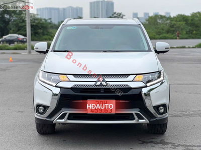 Xe Mitsubishi Outlander Premium 2.0 CVT 2021