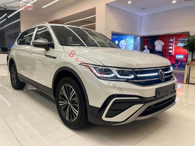Xe Volkswagen Tiguan Allspace 2023
