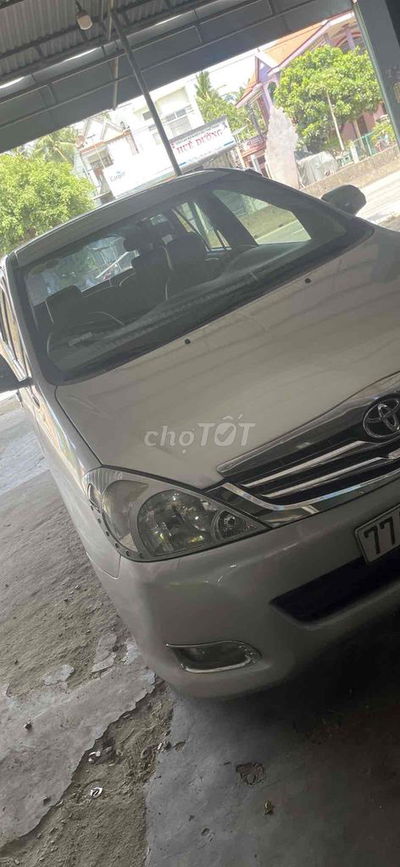 Toyota Innova 2006 G - 115367 km