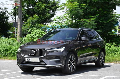 Xe Volvo XC60 Ultimate Bright B6 AWD 2023