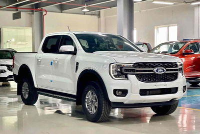 Ford Ranger 2025 siêu ưu đãi lăn bánh 7xx nhỏ xíu