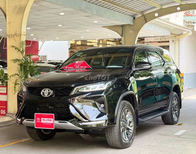 Fortuner 2021 2.4G AT Legender - Giá Thương Lượng