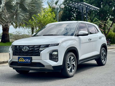 Hyundai Creta Cao cấp 2022 - Màu trắng - 4v5km