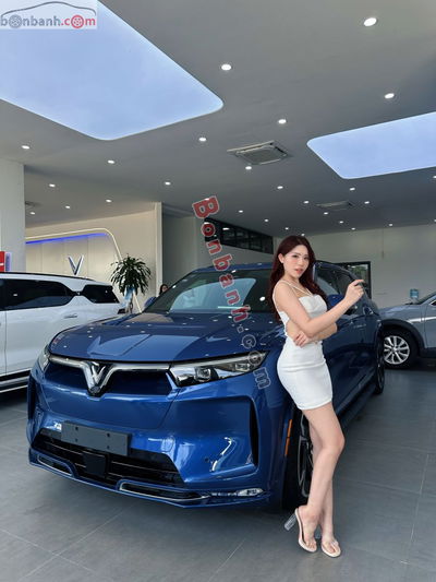 Xe VinFast VF9 Plus 2023