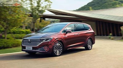 Xe Volkswagen Viloran Luxury 2025