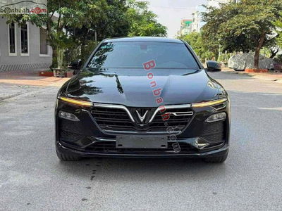 Xe VinFast Lux A 2.0 2.0 AT 2021