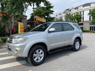 Toyota Fortuner máy dầu đkí 2012 2.5G