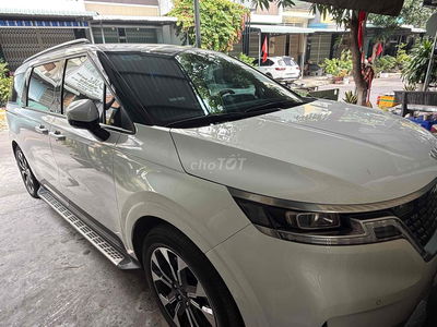 Kia Carnival 2022 Signature 2.2D - 31000 km