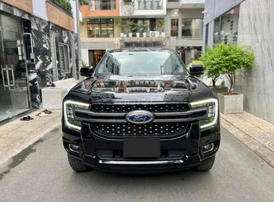 FORD RANGER XLS 2.0L 4x4AT ĐKY 2024 ODO 28.000Km