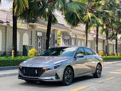 Hyundai Elantra 2023 1.6 AT Đặc biệt 39000km