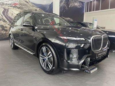 Xe BMW X7 xDrive40i M Sport 2023