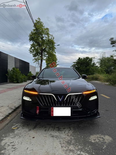 Xe VinFast Lux A 2.0 Tiêu chuẩn 2022