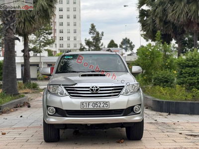 Xe Toyota Fortuner 2.5G 2014