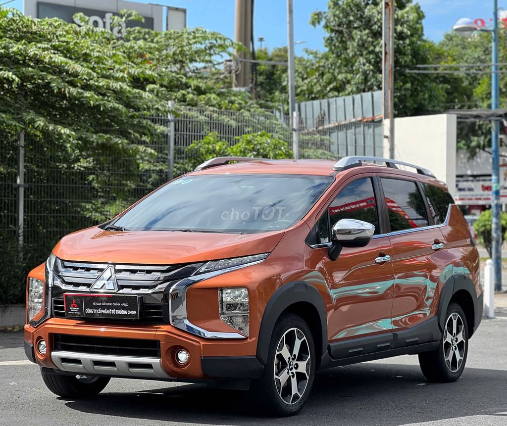Mitsubishi Xpander Cross 2021 AT lướt chính hãng