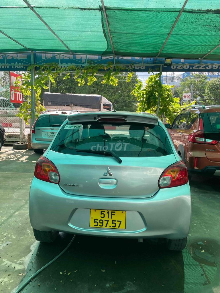 Mitsubishi Mirage 2016 1.2 CVT - 93000 km