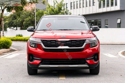 Xe Kia Seltos Deluxe 1.4 AT 2021