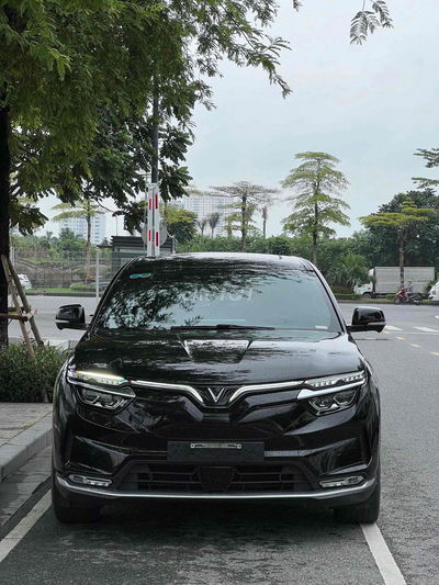 VinFast VF8 2022 - 33000 km