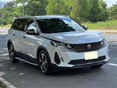 chính chủ cần bán Peugeot 3008 AL