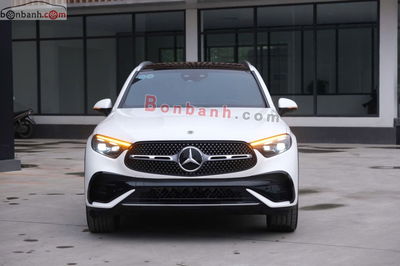 Xe Mercedes Benz GLC 300 4Matic 2023