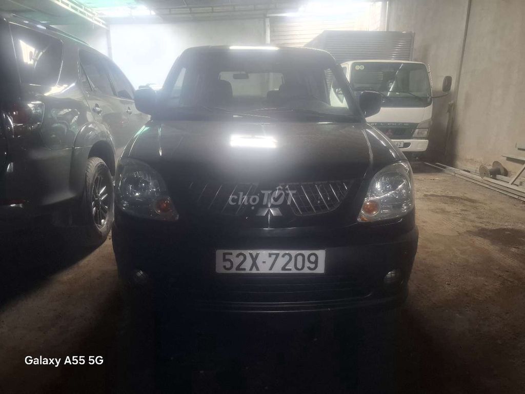 2004 MB 2.0 xe đi - 68000 km xe zin đep 1 chủ mua