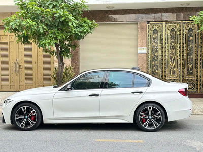 BMW 3 Series 2014 320i - 80000 km