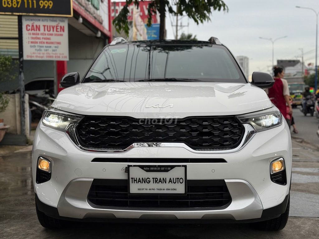 Kia Sonet 1.5L Premium 2022 màu trắng
