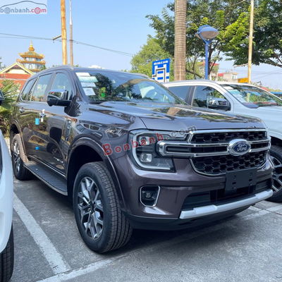 Xe Ford Everest Titanium Plus 2.0L 4x4 AT 2025