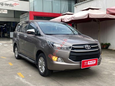 Xe Toyota Innova 2.0E 2019