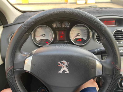 Peugeot 408 2014 Premium - 74500 km