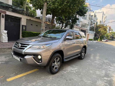 Toyota Fortuner 2019 2.4G 4x2 MT - 82000 km