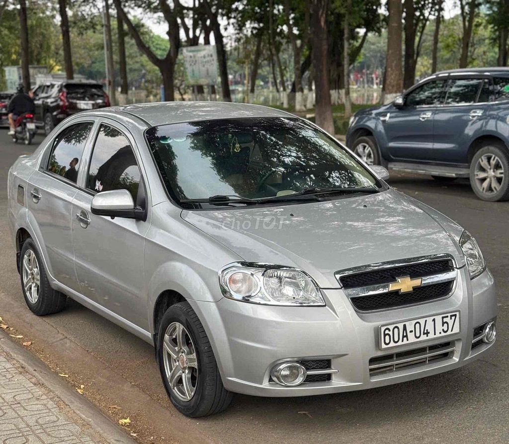 Chevrolet Aveo 2012 - 52000 km gia đình sử dụng