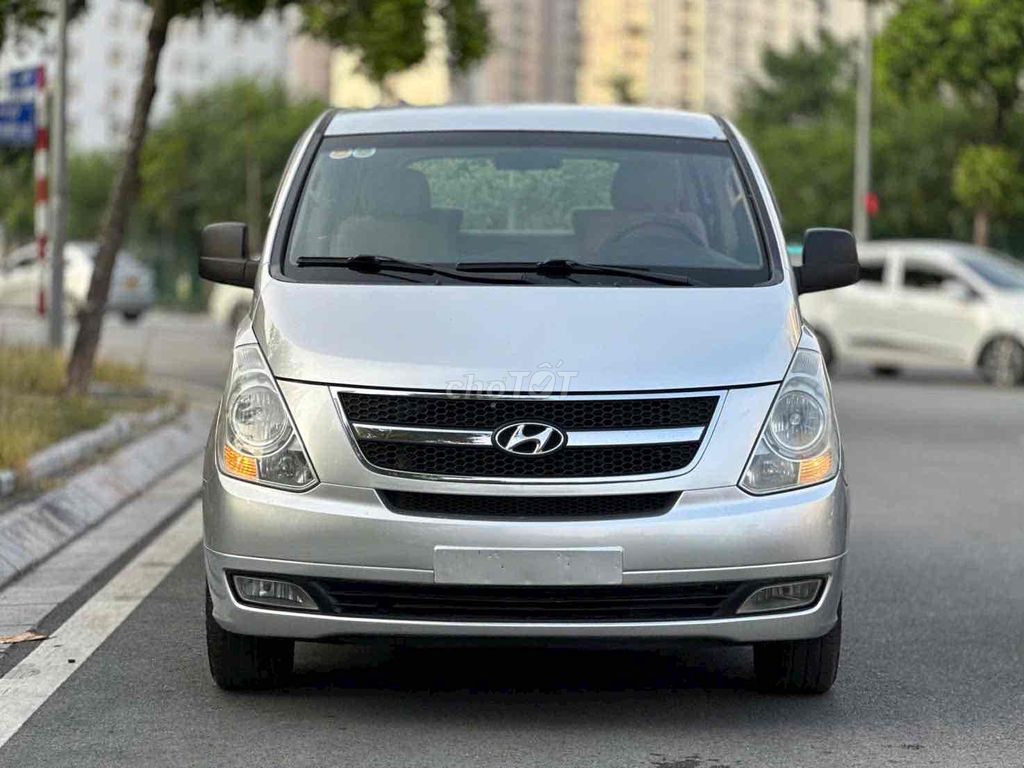 Bán xe Hyundai Grand Starex 2008 2.5 MT ghế xoay