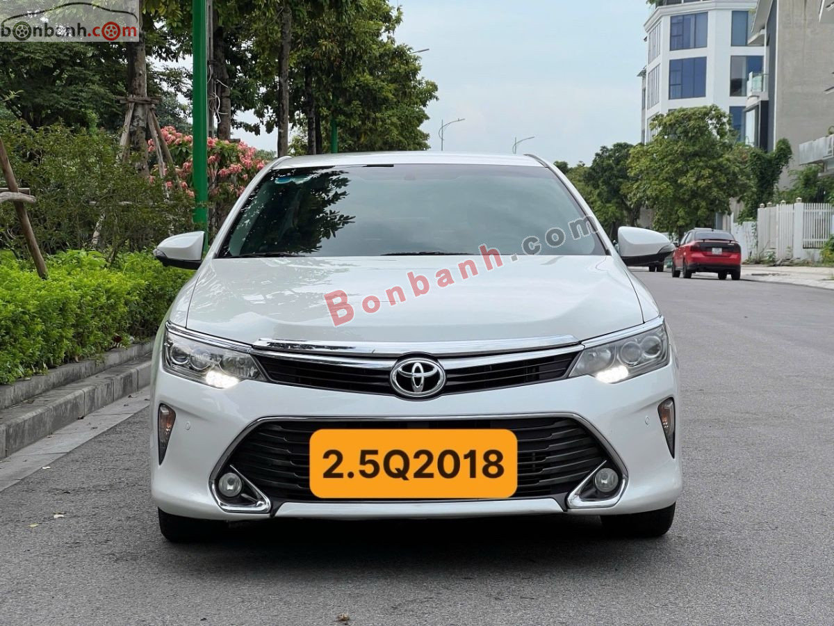Xe Toyota Camry 2.5Q 2018