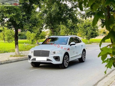 Xe Bentley Bentayga 4.0 V8 2021
