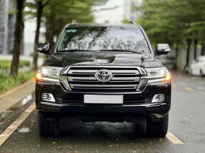 Toyota Land Cruiser LC200 2020 4.6 V8 - 64000 km