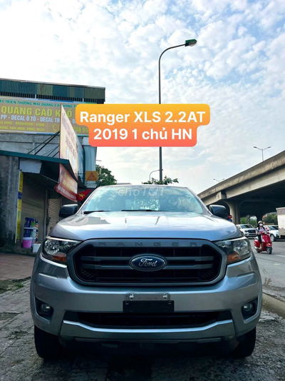 Ford Ranger XLS 2.2AT 2019 một chủ Hà Nội