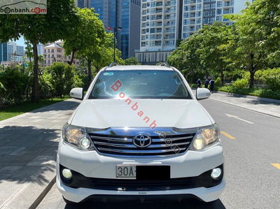 Xe Toyota Fortuner TRD Sportivo 4x2 AT 2014