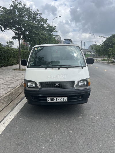 Toyota Hiace 2003 Van 3 chỗ - 300000 km