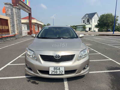 Toyota Corolla Altis 2010 2.0V - 90 km
