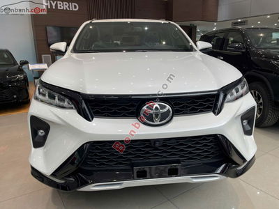 Xe Toyota Fortuner Legender 2.7L 4x2 AT 2024
