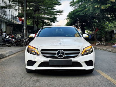 Mercedes Benz 2020 C180 - 42000 km