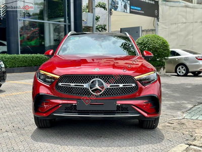 Xe Mercedes Benz GLC 300 4Matic 2025