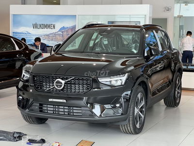 Volvo XC40 Ultra 2025, ưu đãi 200 triệu đồng