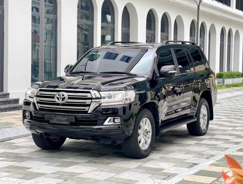 Toyota Land Cruiser 2014 VX 4.6 V8 - 63000 km