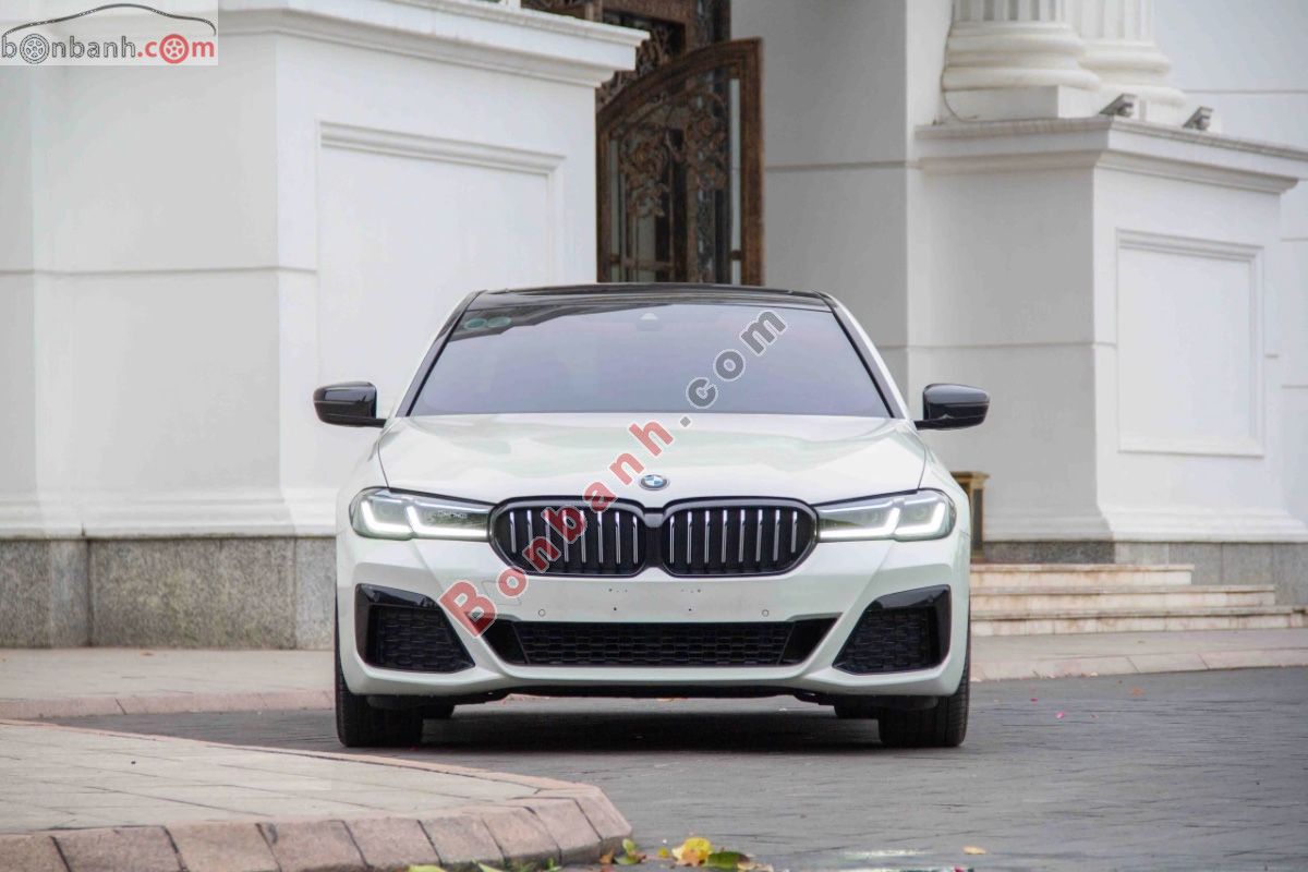 Xe BMW 5 Series 530i M Sport 2022